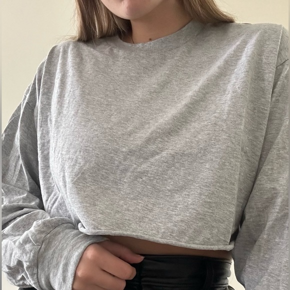 TNA long sleeve crop tee - Picture 2 of 2